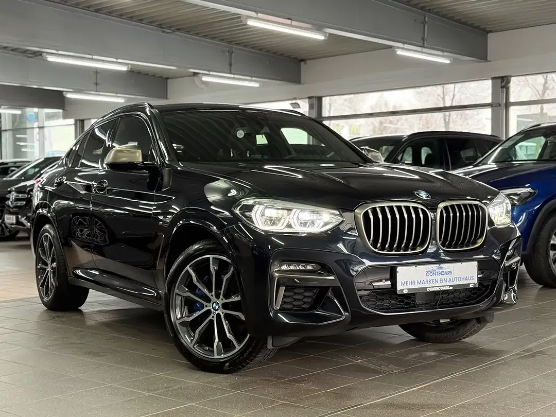 BMW X4 M - Thumbnail 1