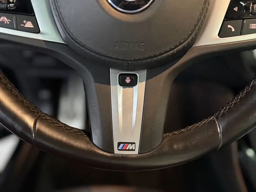 BMW X4 M - Thumbnail 28