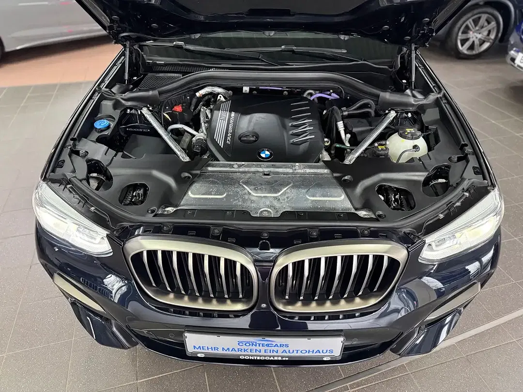 BMW X4 M - Thumbnail 4