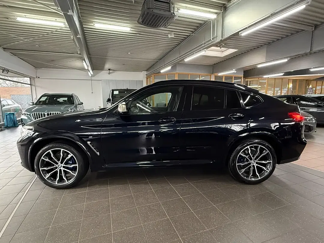 BMW X4 M - Thumbnail 6