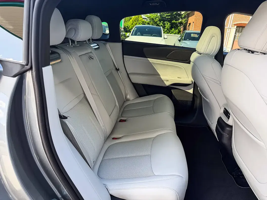 Xpeng G6 RWD Standard Range - Thumbnail 14