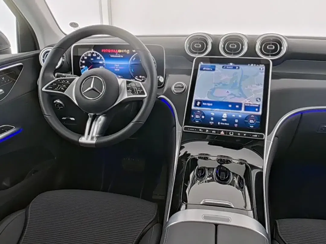 Mercedes-Benz GLC 300 4MATIC Avantgarde - Thumbnail 6