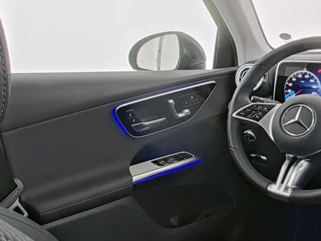 Mercedes-Benz GLC 300 4MATIC Avantgarde - Thumbnail 8