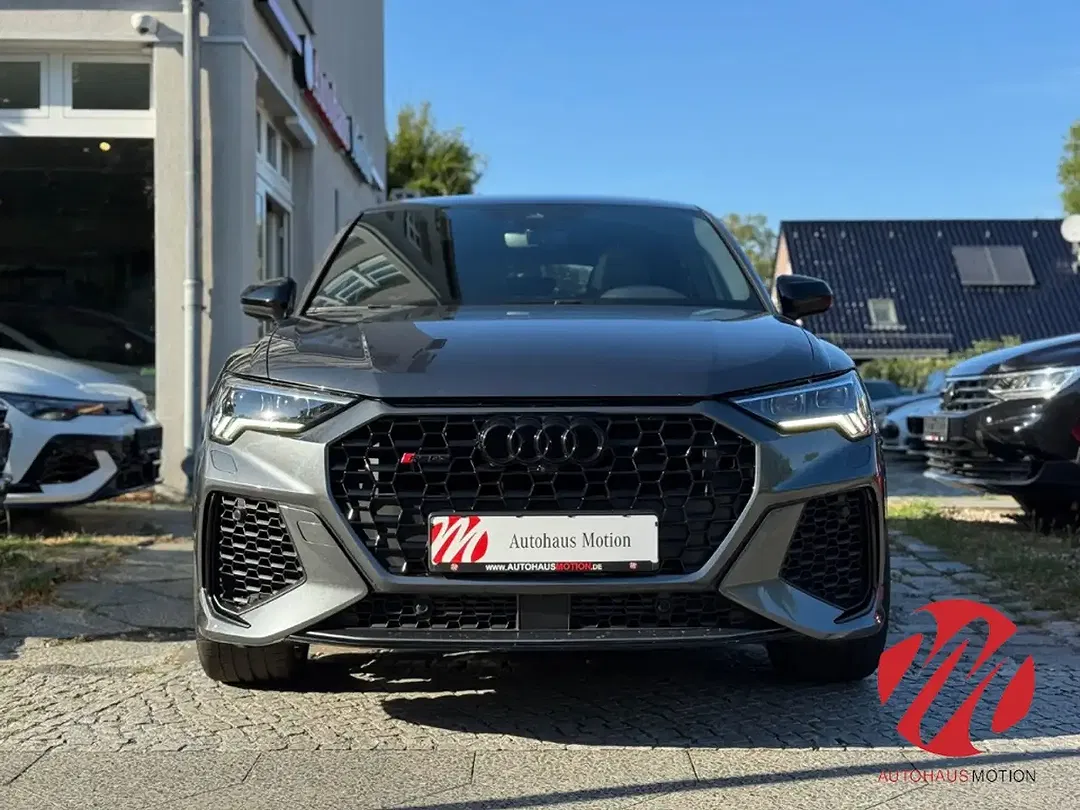Audi RS Q3 2.5 TFSI quattro Matrix LED Sportback - Thumbnail 4