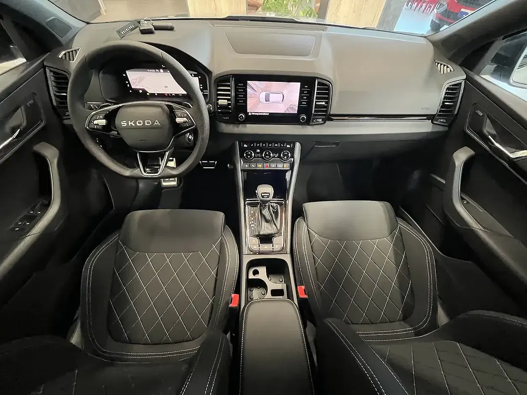 Skoda Karoq TDI DSG 4x4 Sportline - Thumbnail 8