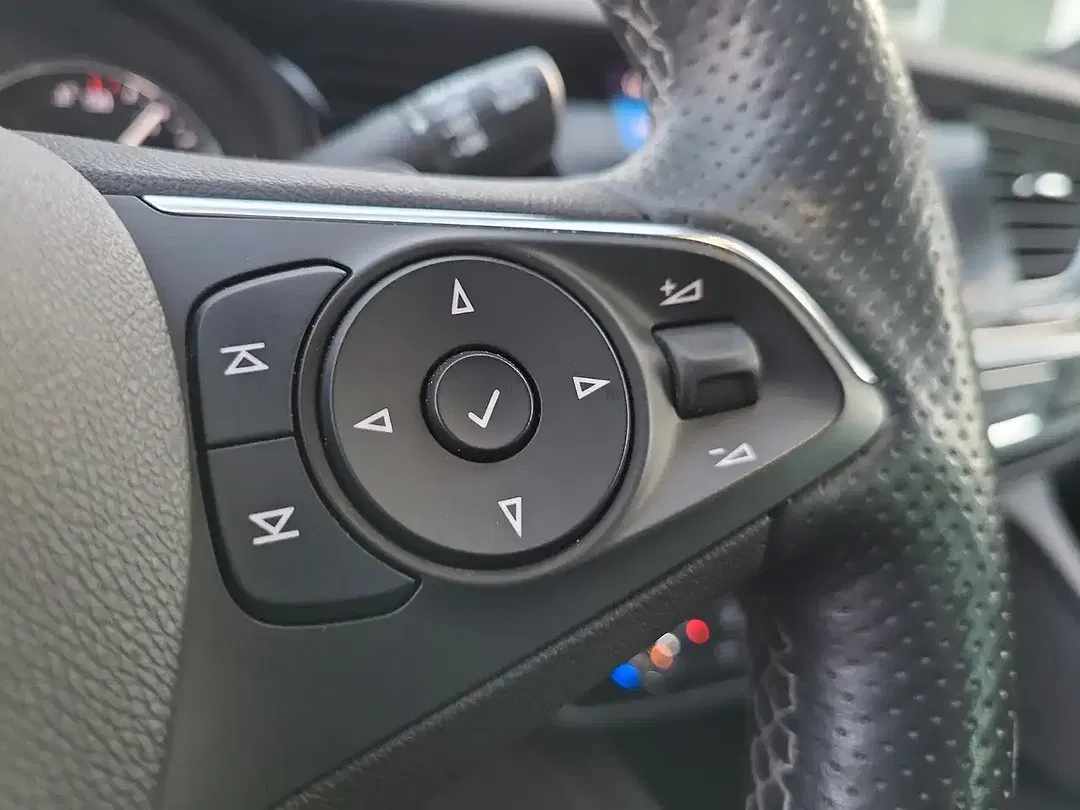 Opel Insignia Premium - foto 15