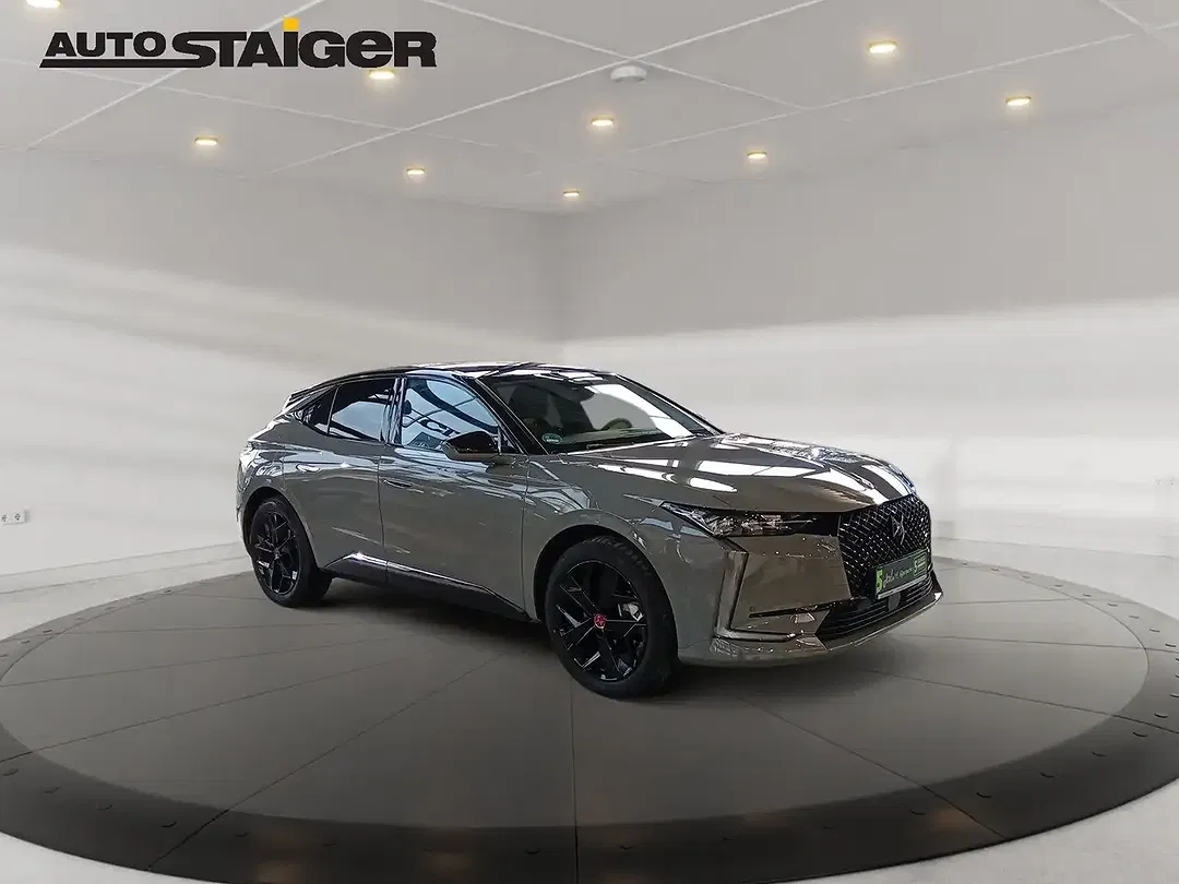 DS Automobiles DS 4 - Thumbnail 4