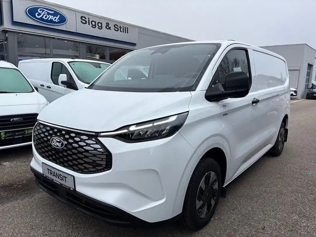 320 L1 Trend AWD - foto 1