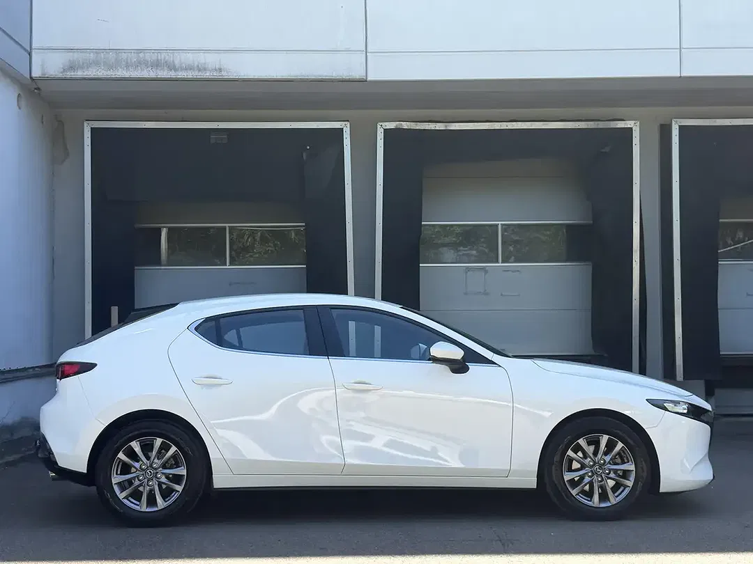 Mazda 3 2.0 e-SKYACTIV-X MHEV - Thumbnail 7