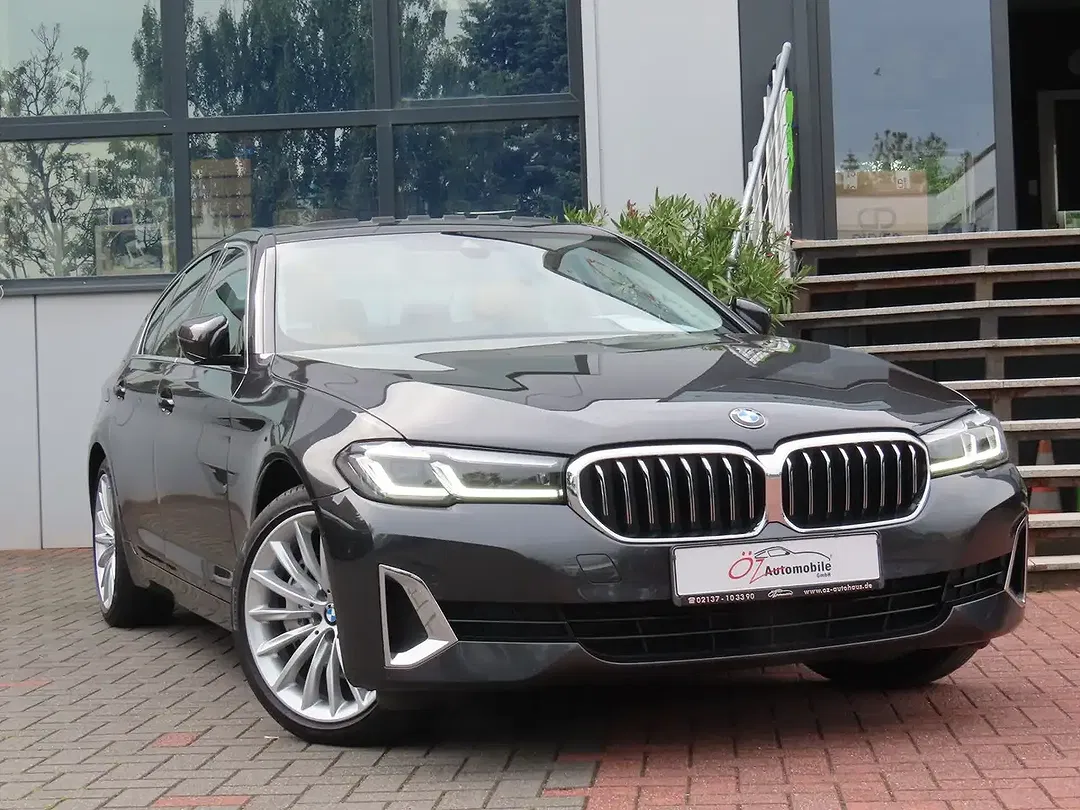 BMW 530 - Thumbnail 1