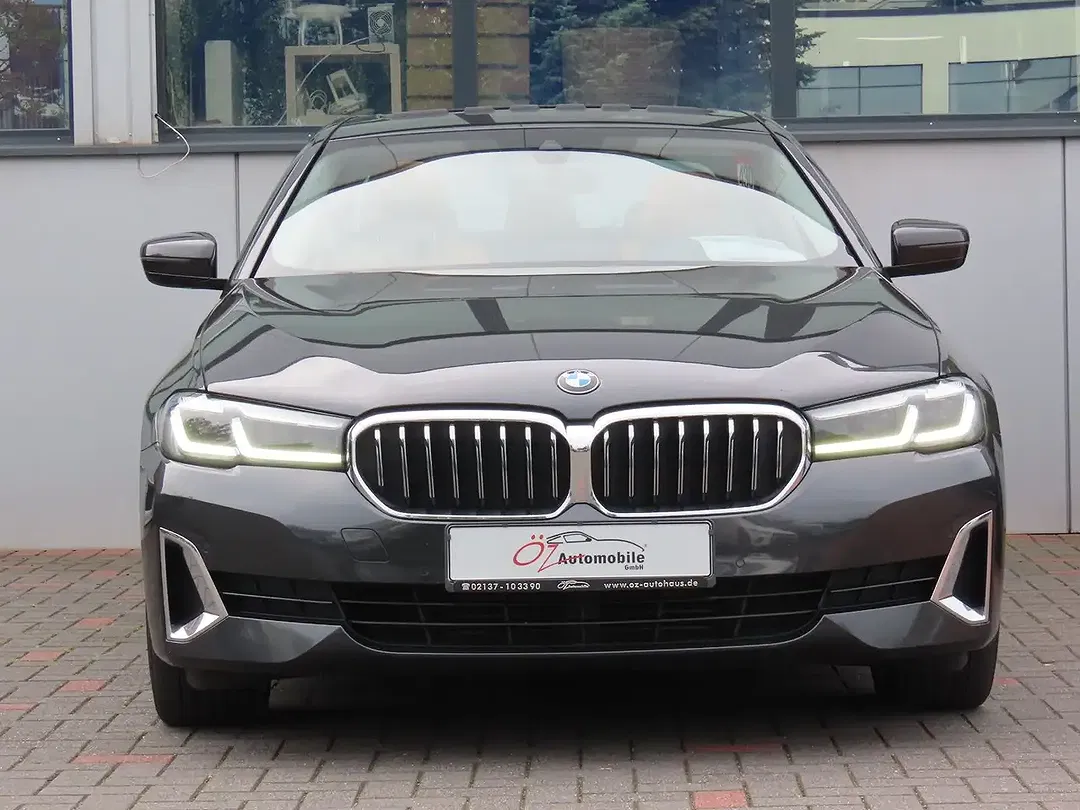 BMW 530 - Thumbnail 2