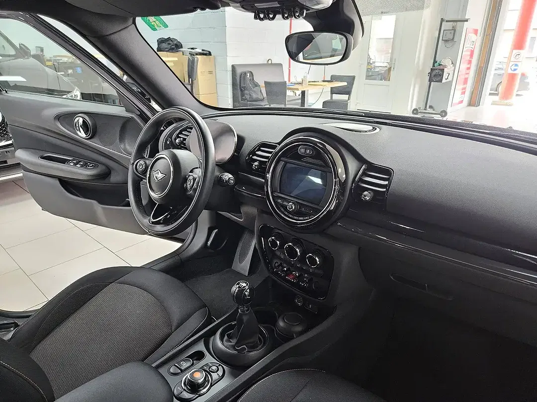 MINI One D Clubman 1.5 - Thumbnail 12