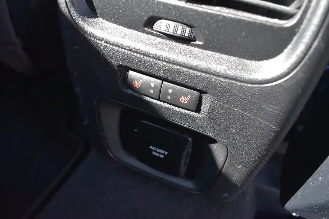 Ford Kuga PHEV Titanium - foto 15