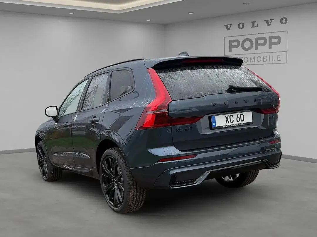 Volvo XC60 T8 AWD Ultra Black Edition - Thumbnail 3
