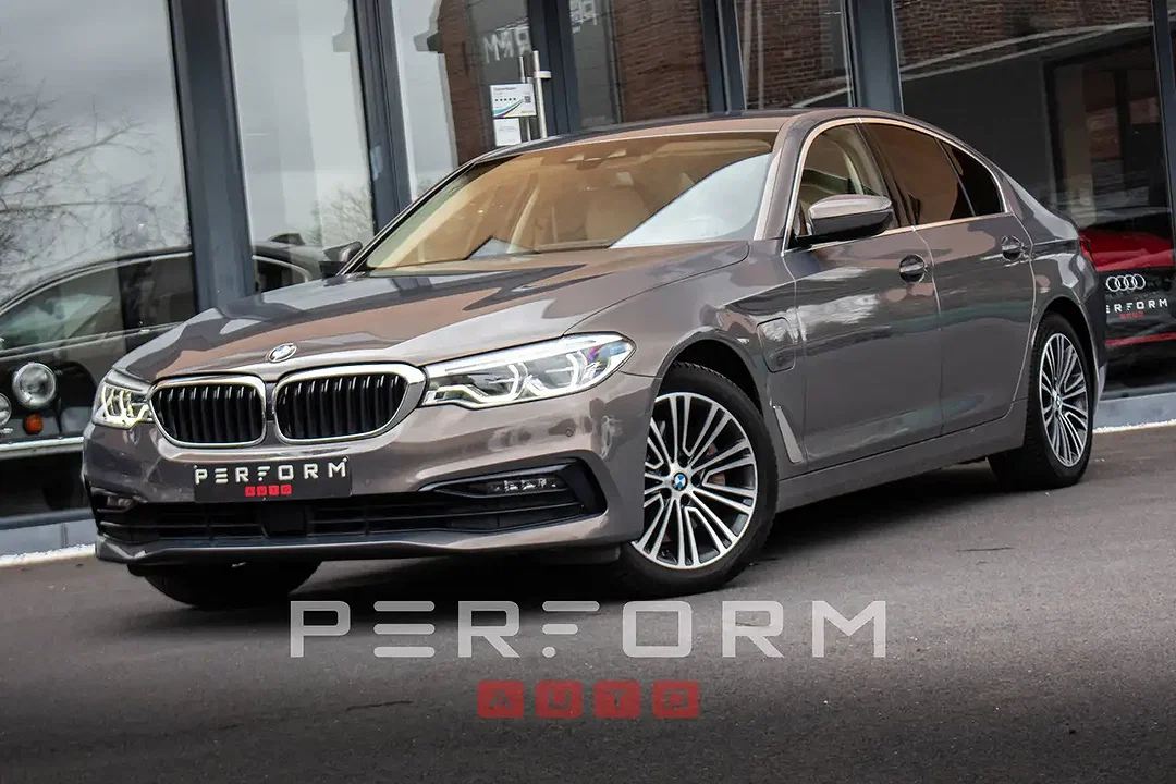 BMW 530 Sport Line - Afbeelding 1