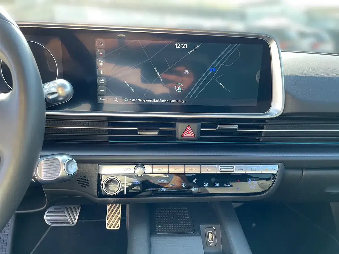 Hyundai IONIQ 6 UNIQ - Thumbnail 9