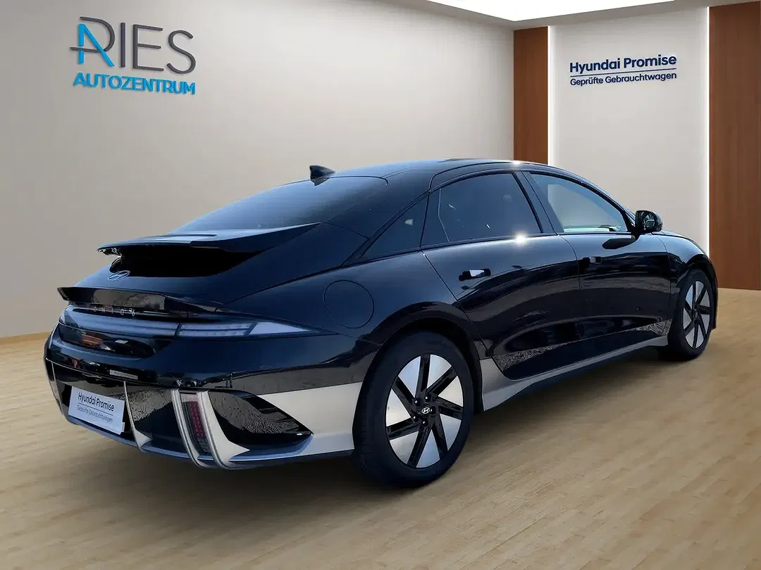 Hyundai IONIQ 6 UNIQ - Thumbnail 3
