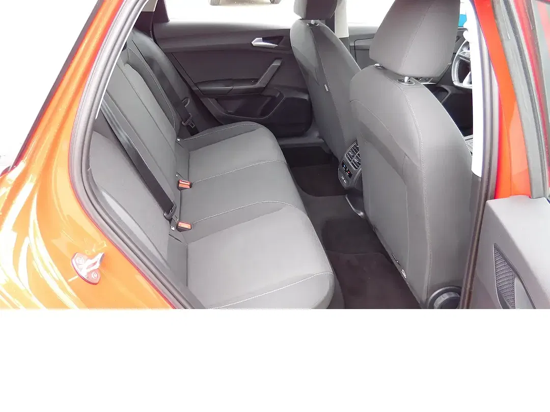 SEAT Leon 1.0 TSI Reference - Thumbnail 11
