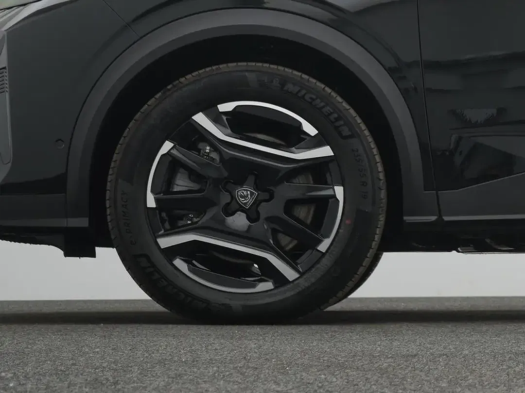 Peugeot 5008 225 PHEV Allure - Thumbnail 7