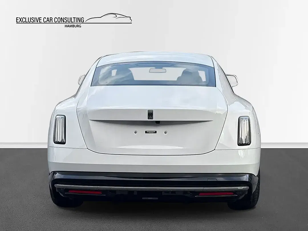 Rolls-Royce Spectre - Thumbnail 5