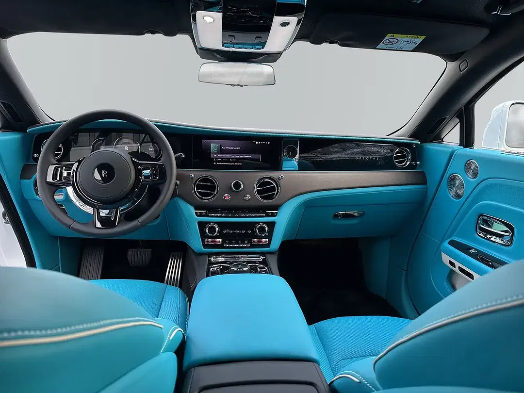 Rolls-Royce Spectre - Thumbnail 7
