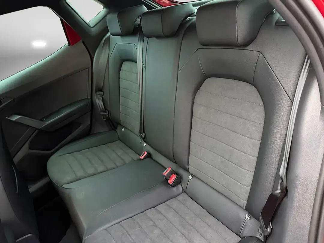 SEAT Ibiza 1.0 TSI FR Black Edition - Thumbnail 7