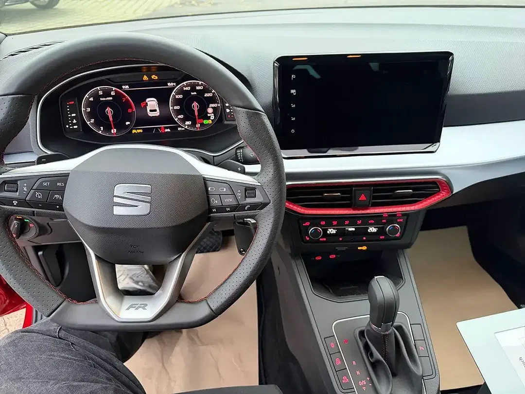 SEAT Ibiza 1.0 TSI FR Black Edition - Thumbnail 9