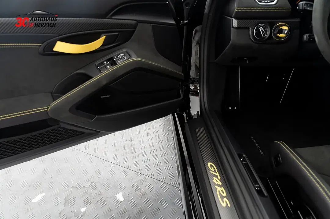 Porsche Cayman Clubsport Weissach Sport Chrono - Thumbnail 12