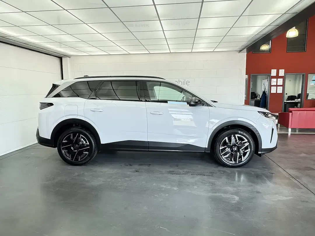 Peugeot 5008 145 MHEV - Thumbnail 6