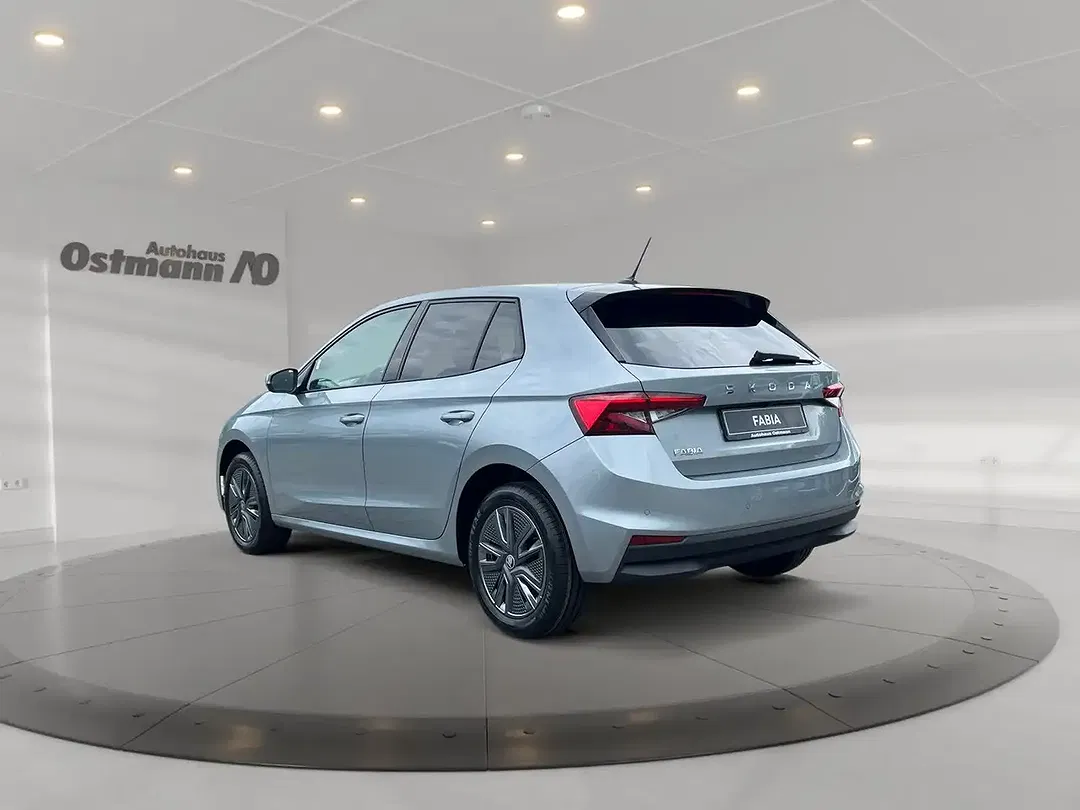 Skoda Fabia 85 TSI DSG Selection - Thumbnail 3