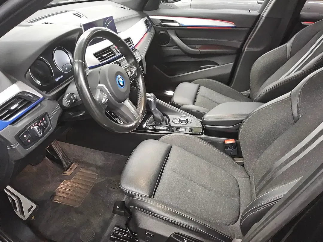 BMW X1 xDrive M Sport - Thumbnail 5