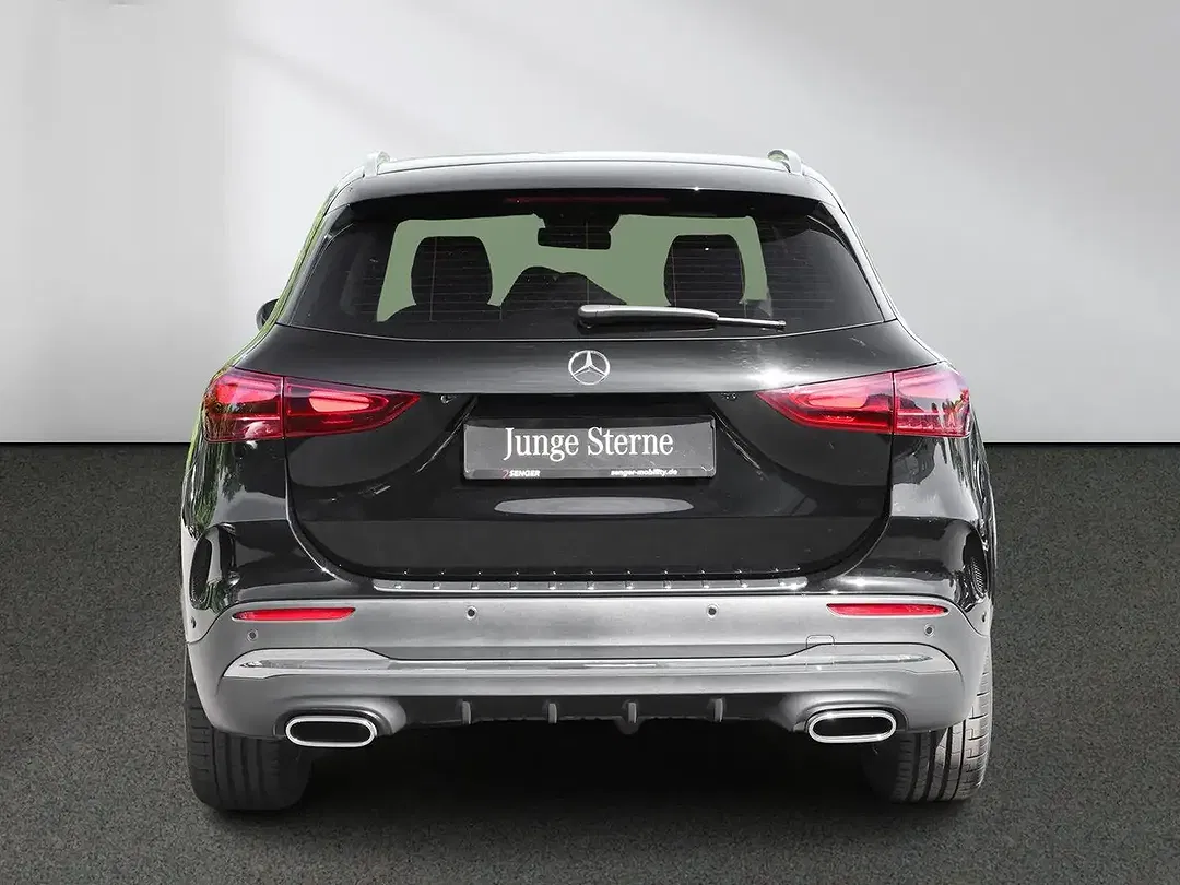 Mercedes-Benz GLA 200 AMG - Thumbnail 4