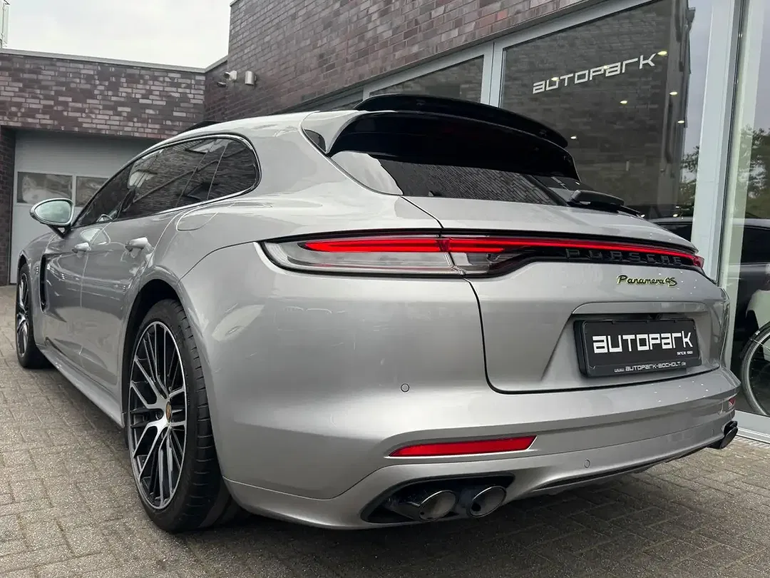 Porsche Panamera E-Hybrid Sport Turismo - Thumbnail 11