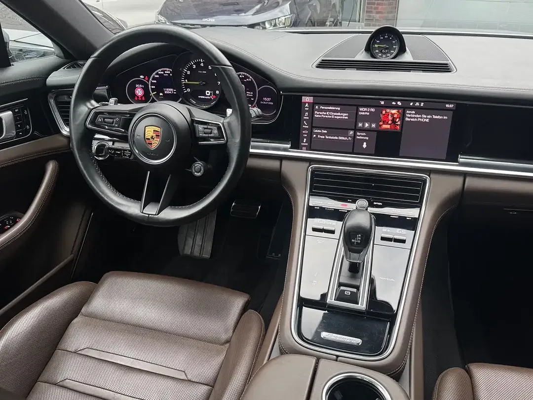 Porsche Panamera E-Hybrid Sport Turismo - Thumbnail 14
