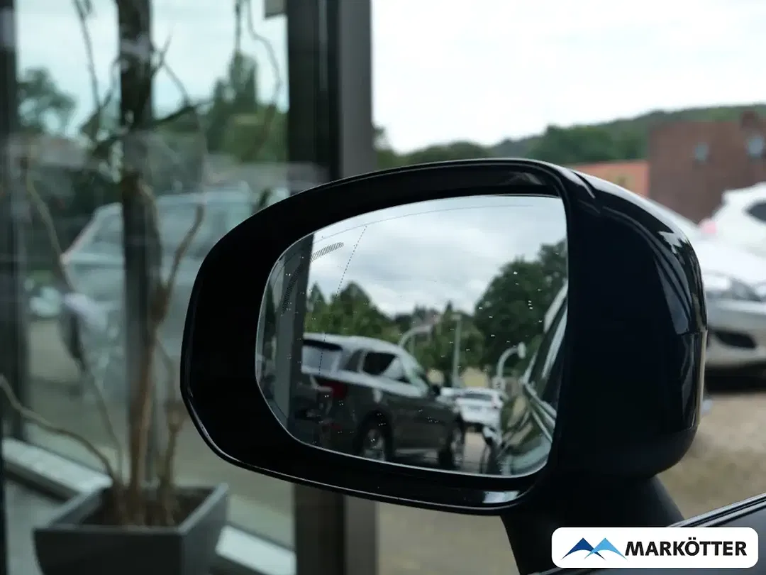 Volvo XC60 T8 AWD Recharge Plus Black Edition - Thumbnail 10