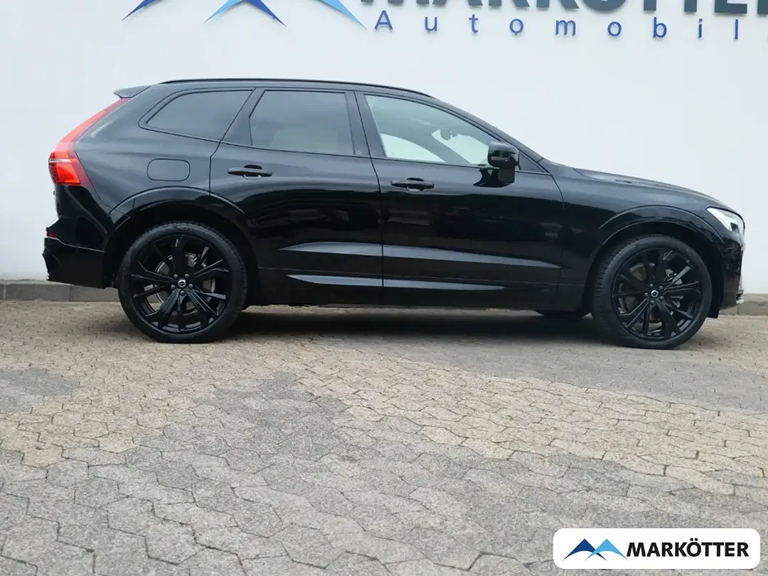 Volvo XC60 T8 AWD Recharge Plus Black Edition - foto 2