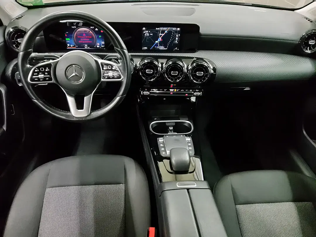 Mercedes-Benz A 250 MBUX - Thumbnail 5