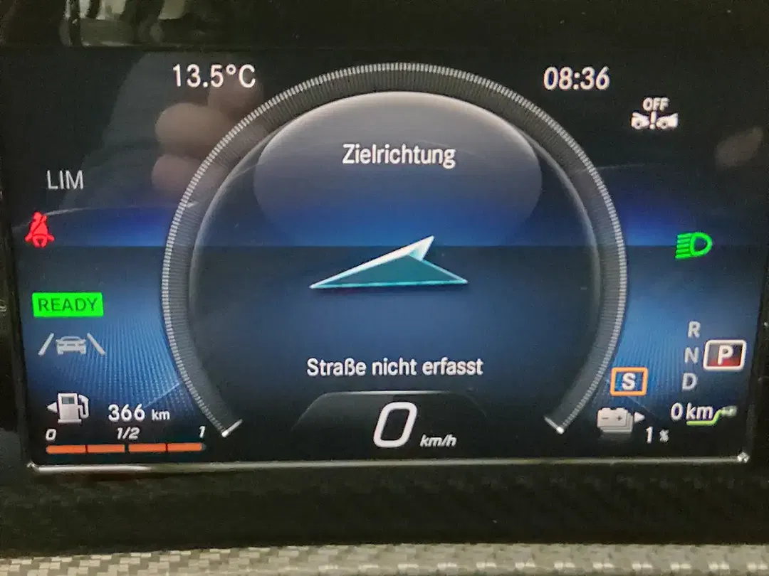 Mercedes-Benz A 250 MBUX - Thumbnail 8