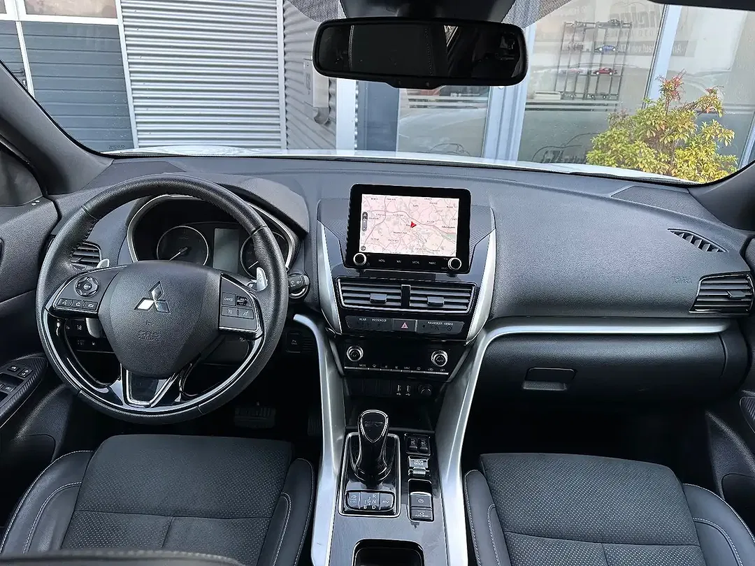 Mitsubishi Eclipse Cross Hybrid 4WD Plus - Thumbnail 10