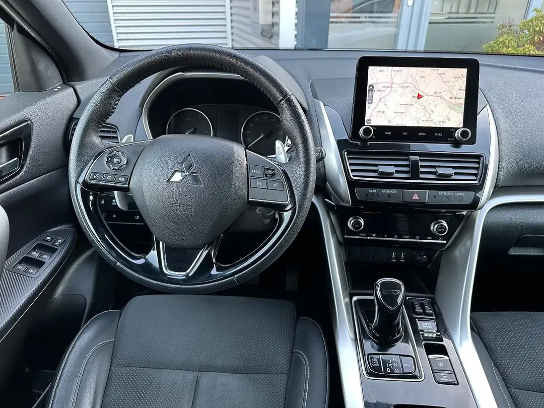 Mitsubishi Eclipse Cross Hybrid 4WD Plus - Thumbnail 11