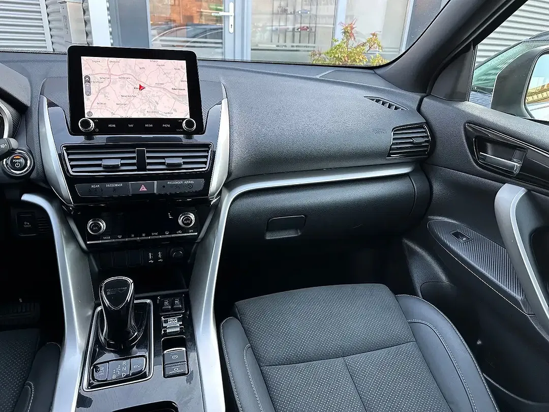 Mitsubishi Eclipse Cross Hybrid 4WD Plus - Thumbnail 14