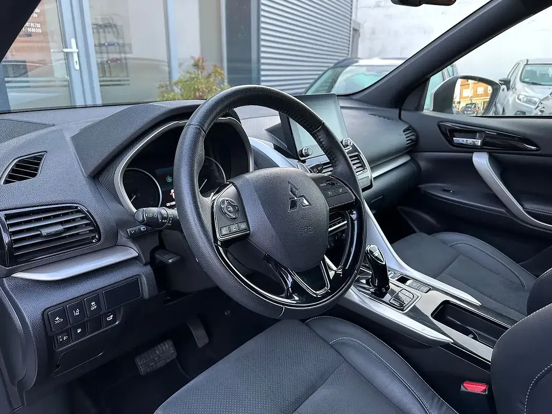Mitsubishi Eclipse Cross Hybrid 4WD Plus - foto 15