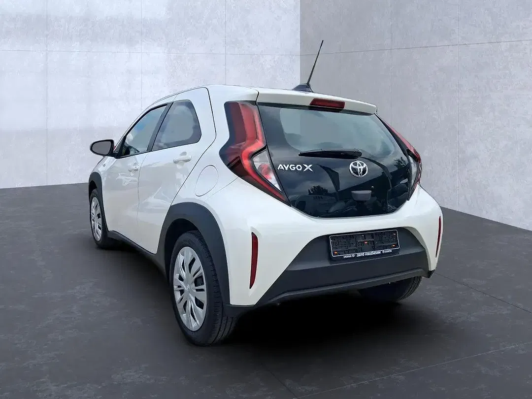 Toyota Aygo Business Edition - foto 2