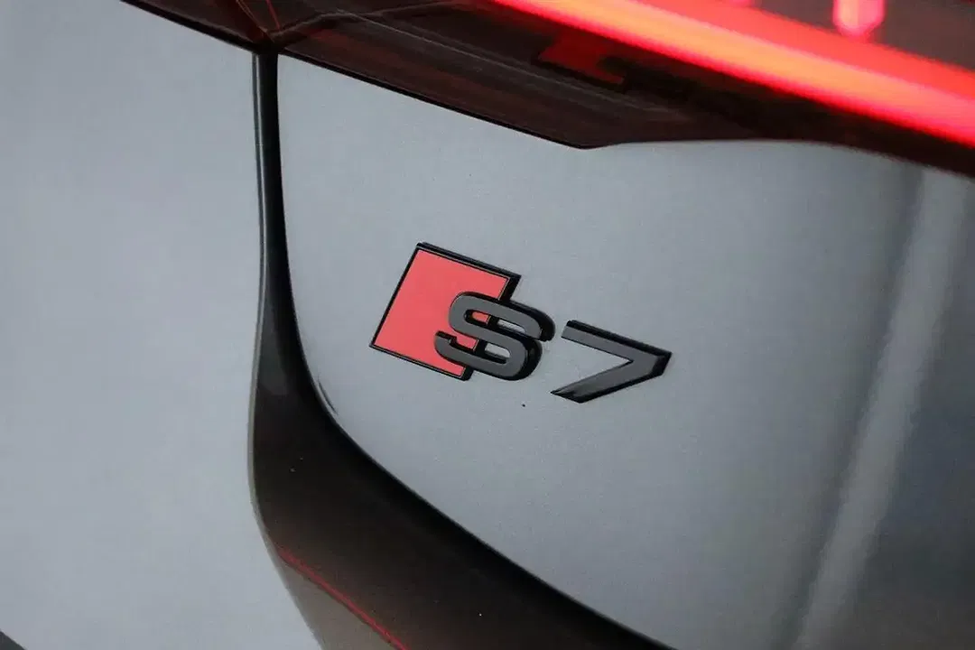 Audi S7 TDI Sportback - Thumbnail 12