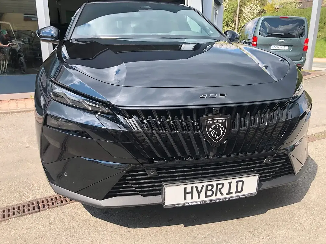 Peugeot 408 PHEV GT Exclusive - Thumbnail 11