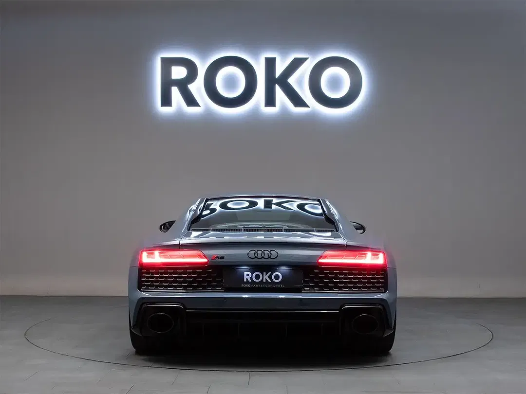 Audi R8 5.2 FSI Coupe - Thumbnail 4