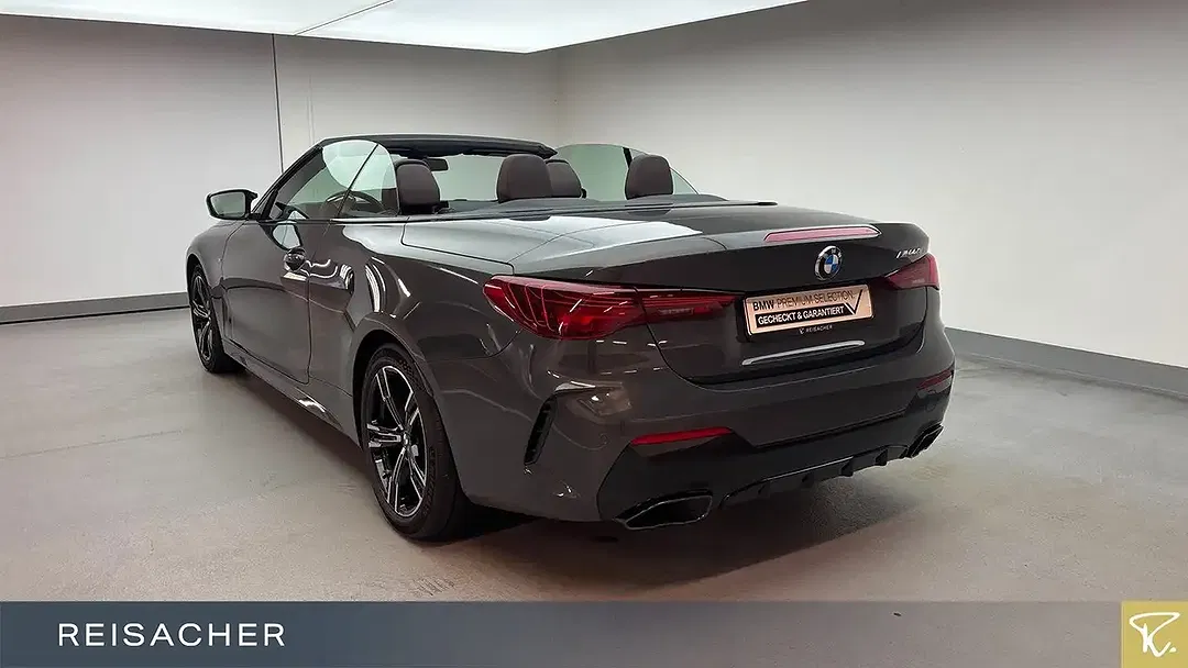 BMW M4 xDrive Convertible - foto 2