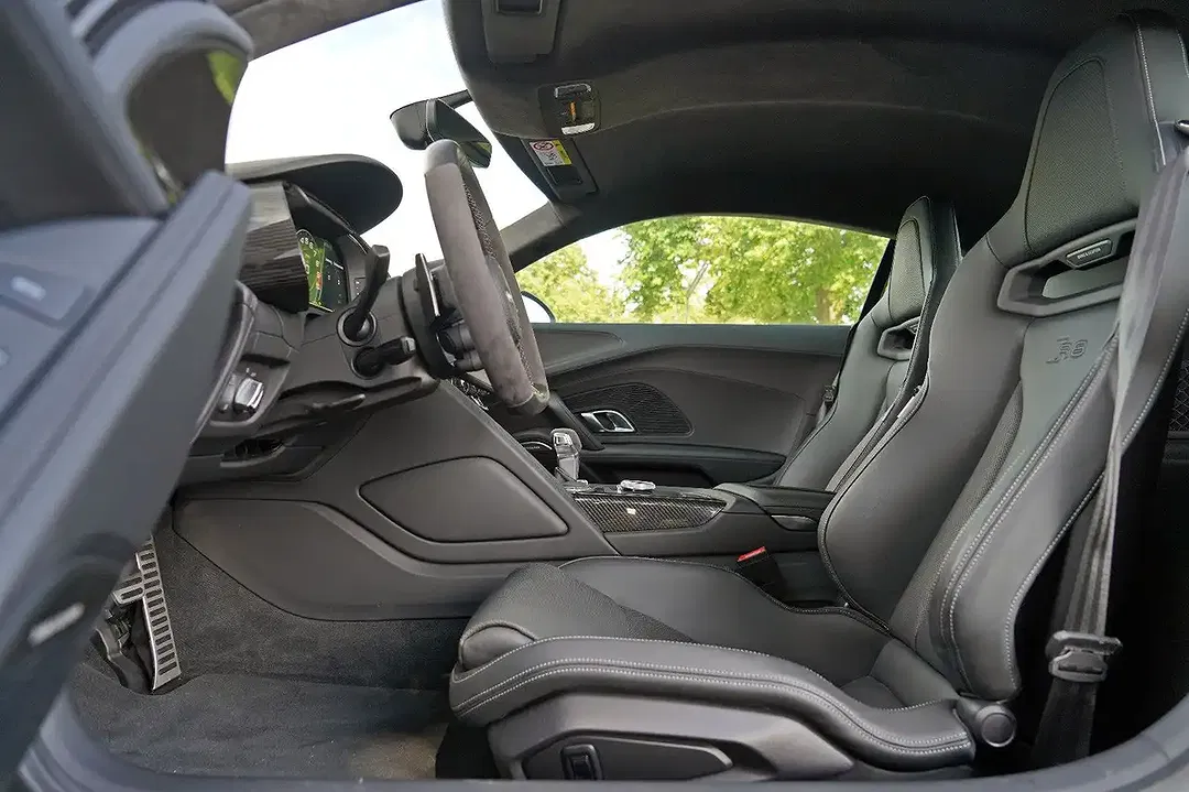 Audi R8 quattro performance - foto 15