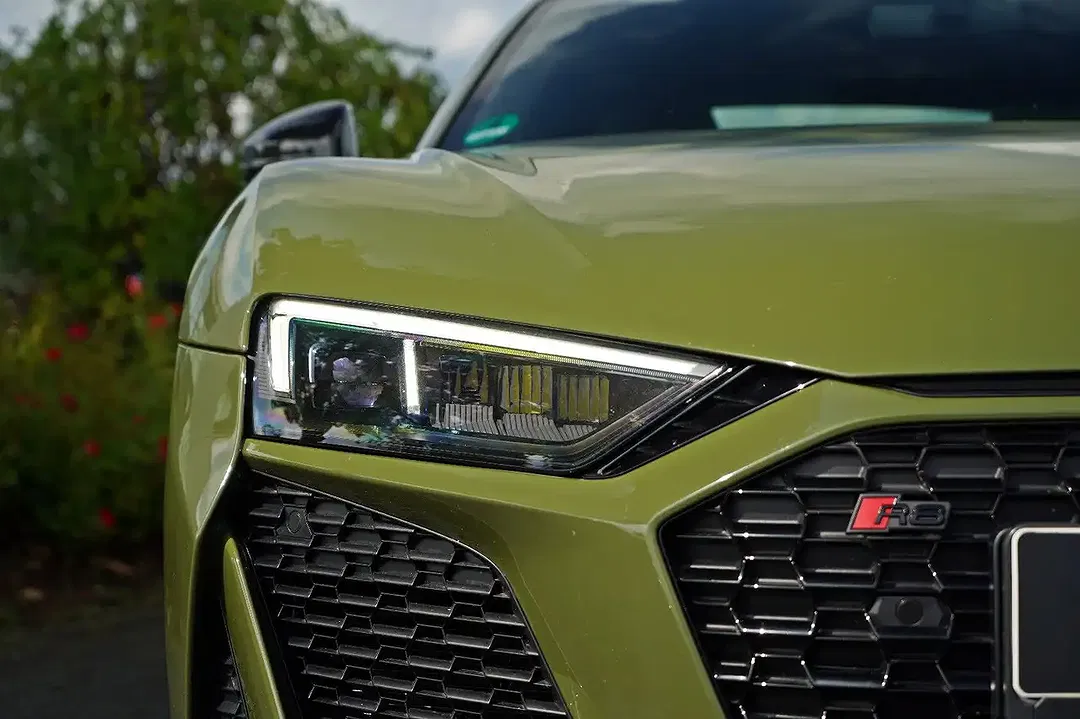 Audi R8 quattro performance - Thumbnail 4