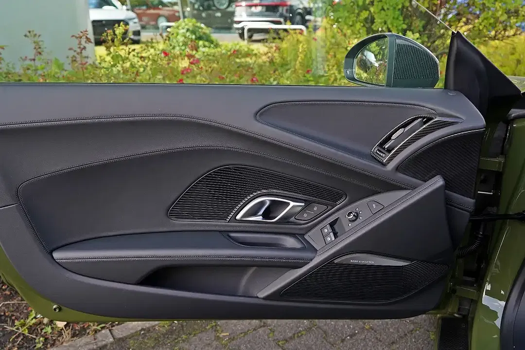 Audi R8 quattro performance - Thumbnail 8